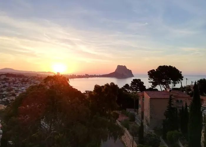 Luxury In Calpe, Pool Villa *