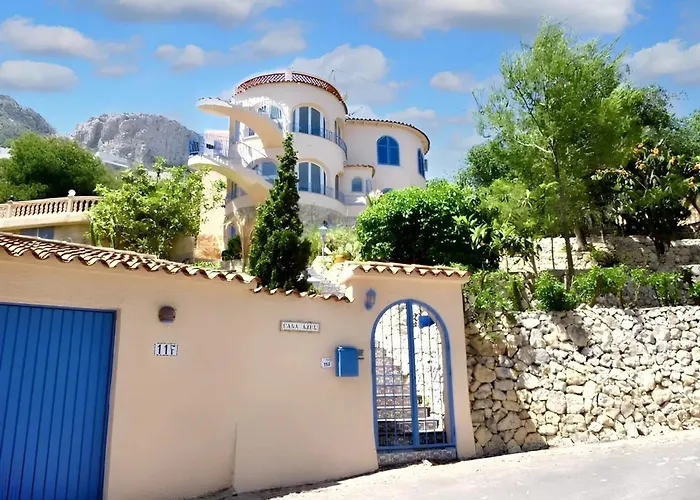 Luxury In Calpe, Pool Villa *